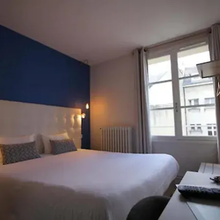La Fontaine Centre Hotel