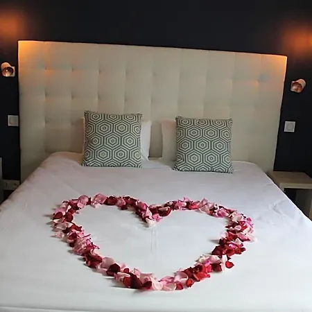 La Fontaine Centre Hotel 2*