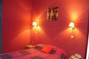 La Fontaine Centre Hotel