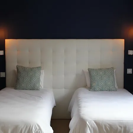 La Fontaine Centre Hotel 2*
